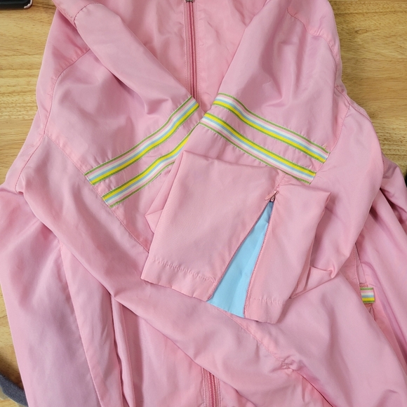 Studio Works Windbreaker - Picture 5 of 6